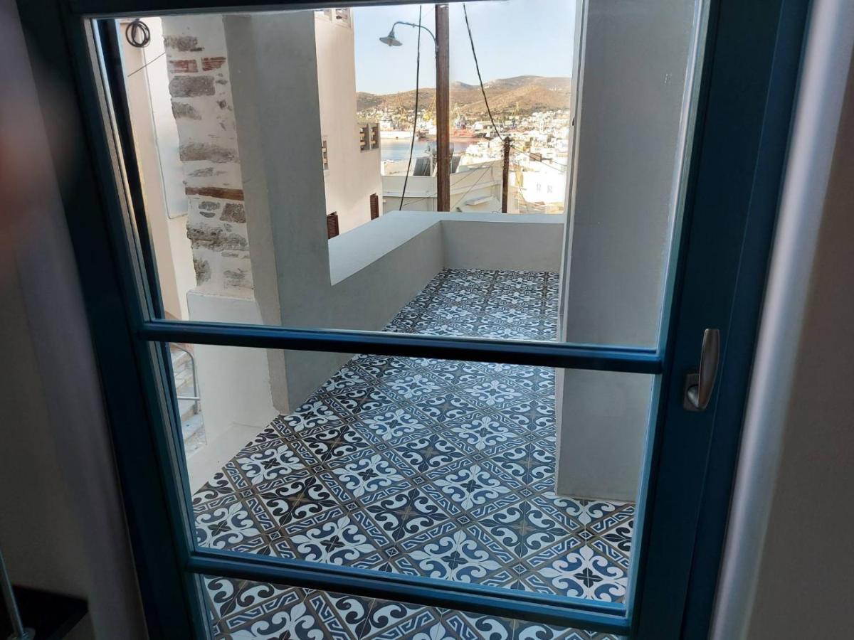 Ermoupolis Hidden Gems Apartment Luaran gambar