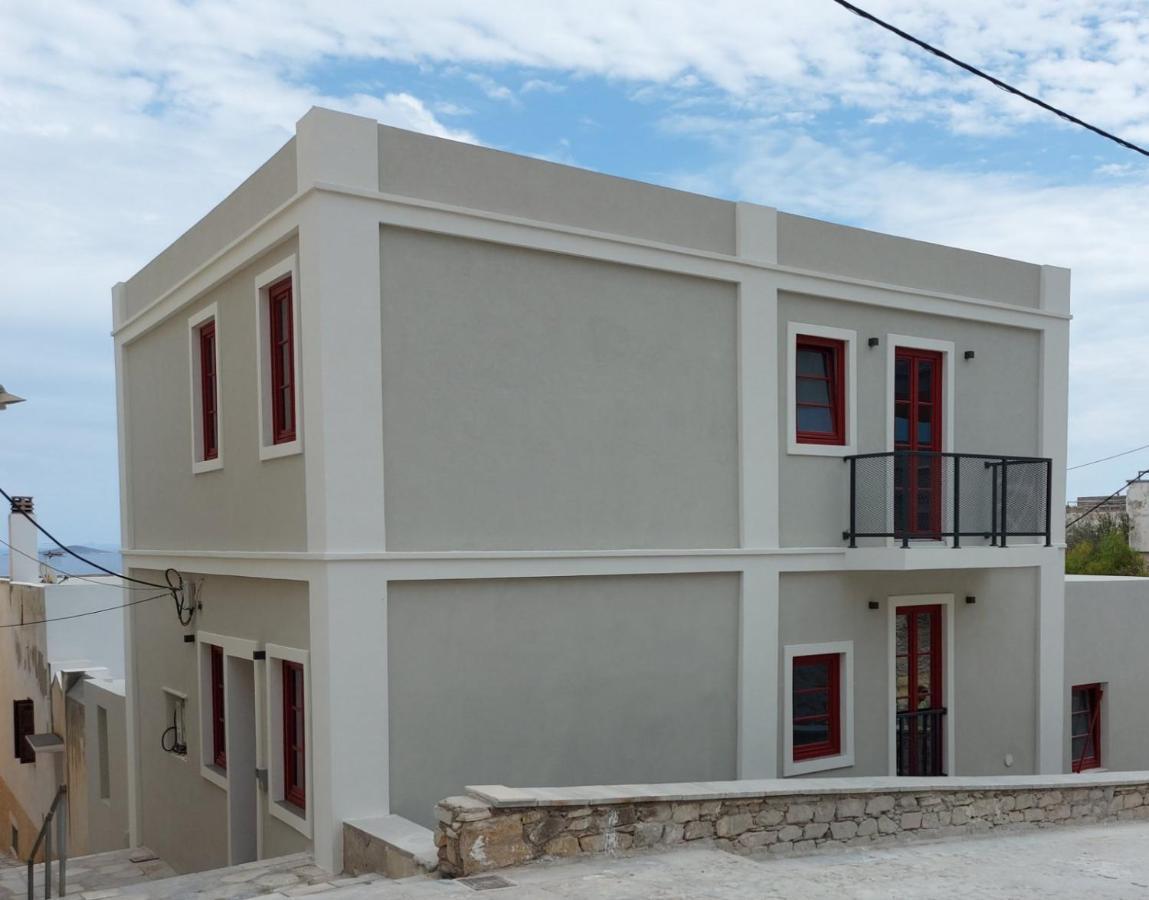 Ermoupolis Hidden Gems Apartment Luaran gambar